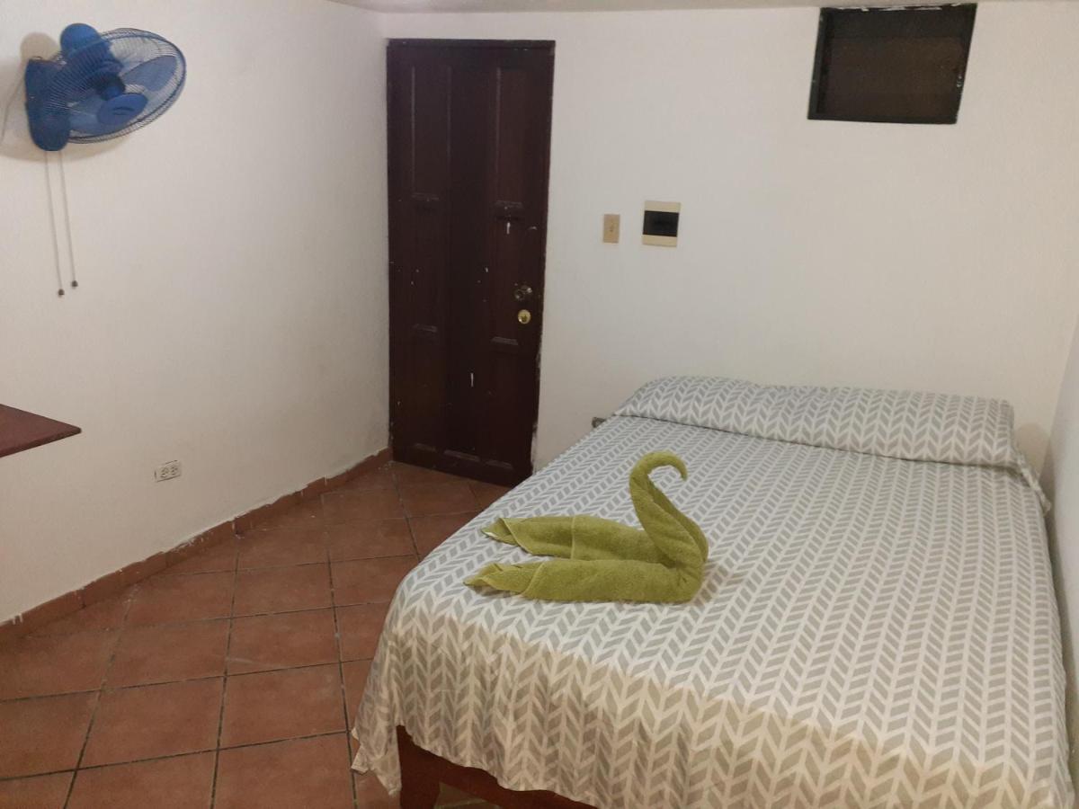 سانتو دومينجو Adriano'S Apartahotel المظهر الخارجي الصورة