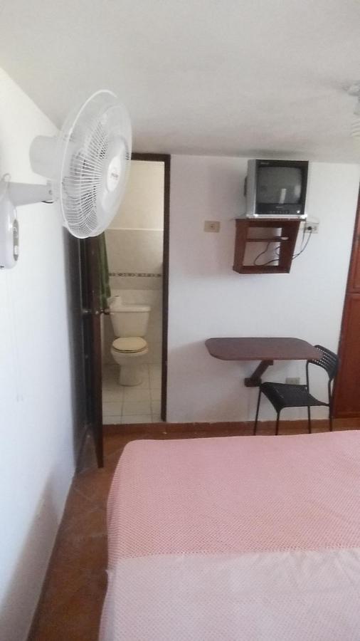 سانتو دومينجو Adriano'S Apartahotel المظهر الخارجي الصورة